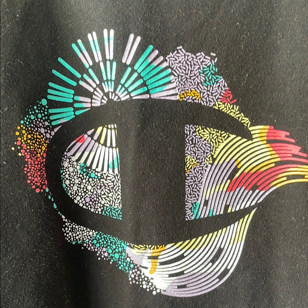 Champion Black Graphic Boxy Tee - Picture 6 of 6